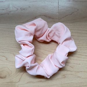 Lululemon Scrunchie